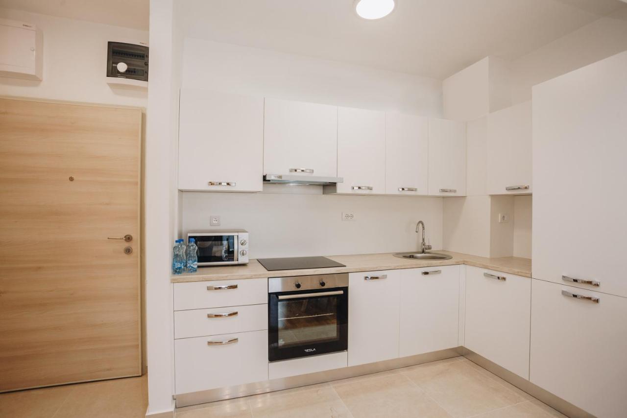 Bečići Status-M Apartments מראה חיצוני תמונה