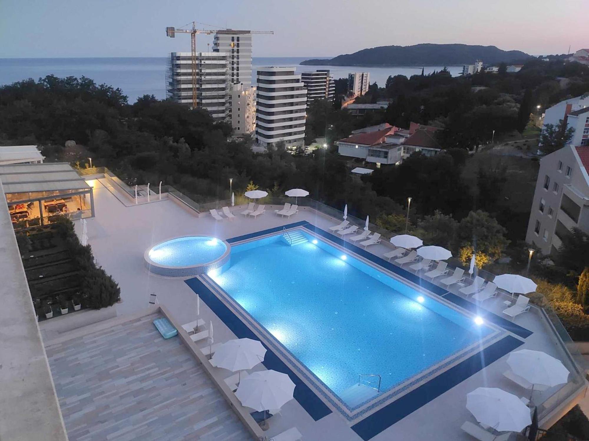 Bečići Status-M Apartments מראה חיצוני תמונה